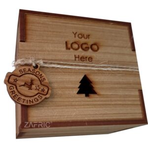 Set of 3 Decorations in a Wooden Box