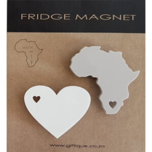 Magnet Africa & heart White and Grey