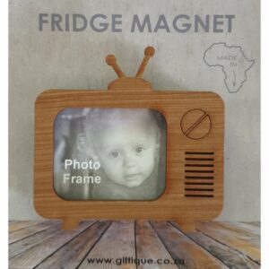 Retro TV Frame Magnet